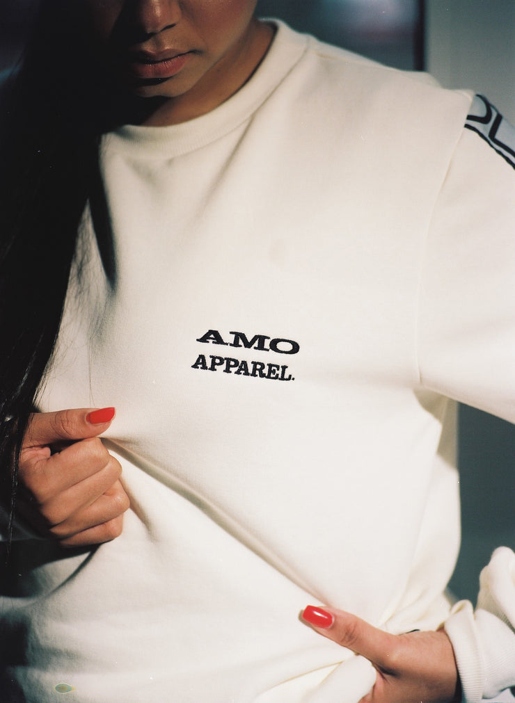 "Got your Back" Crewneck Sweater White Front Embroidery Front "AMO APPAREL"